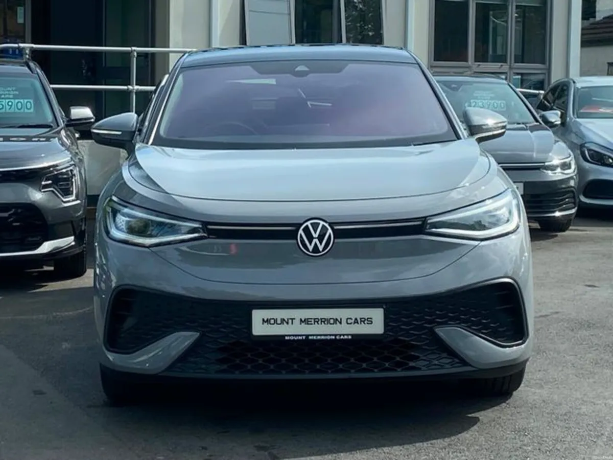 Volkswagen ID.5 Style Pro 77kw PAN ROOF - Image 3