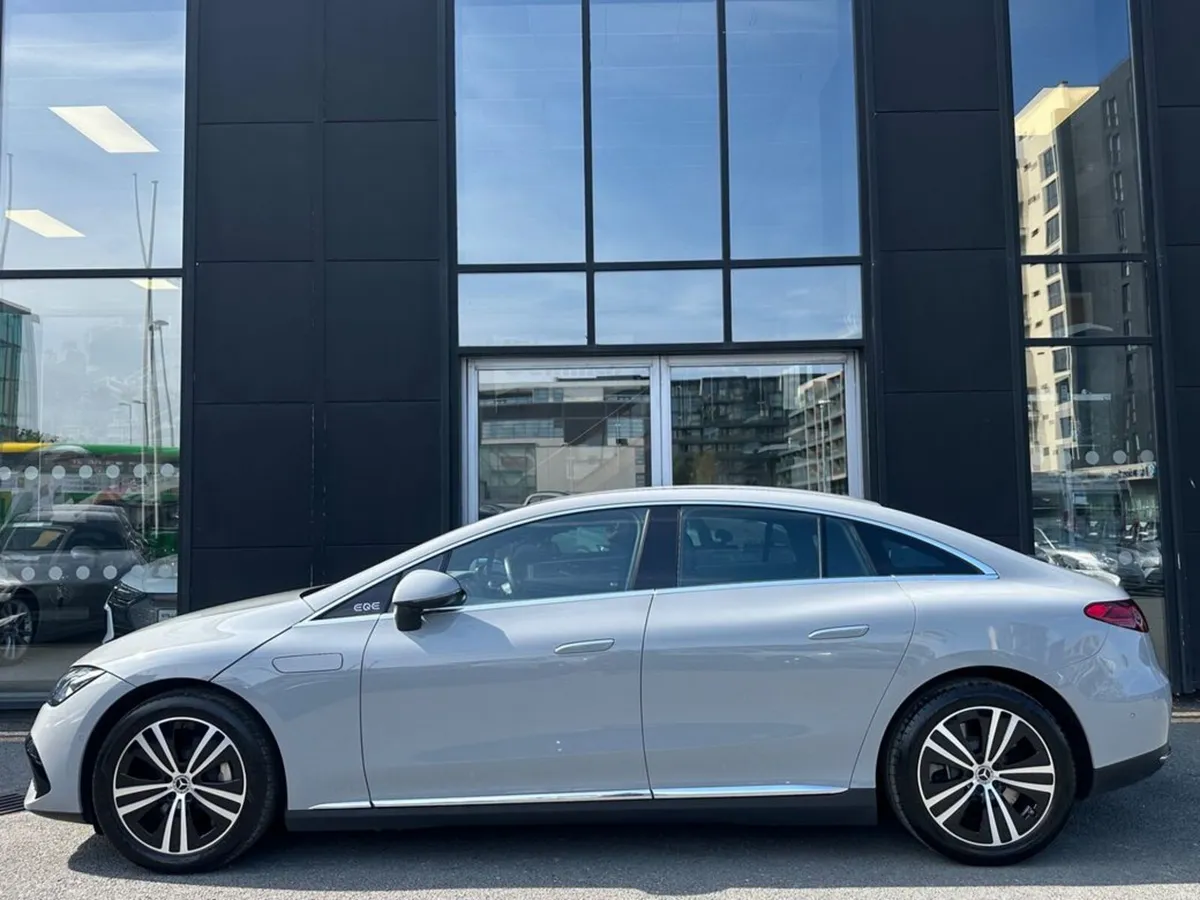Mercedes-Benz EQE EQE 300 Sport Edtion Auto EV - Image 5