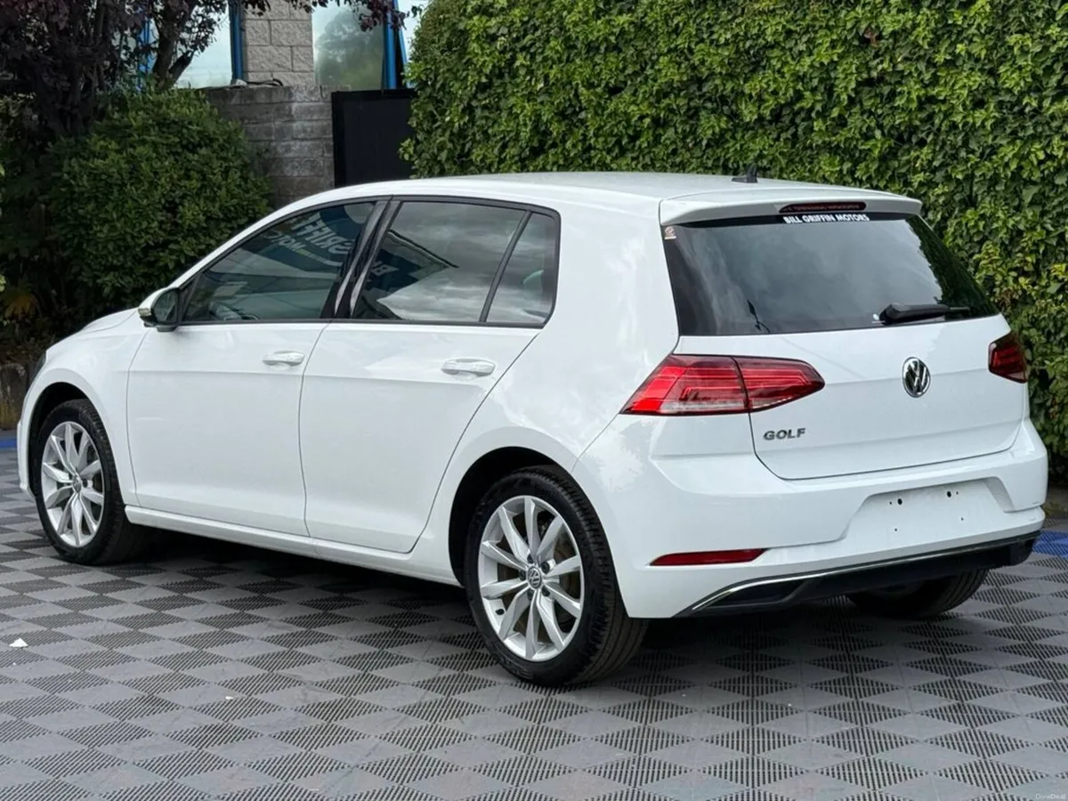 Volkswagen Golf COMFORTLINE 1.2 TSI AUTO // FULL S - Image 5
