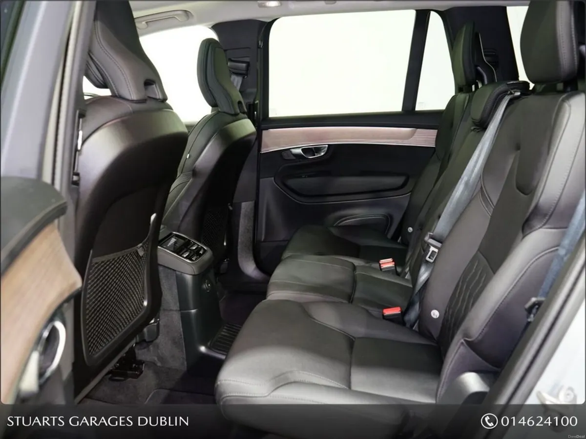 Volvo XC90 252 REG PLUS DARK: VAPOUR GREY WITH BLA - Image 5
