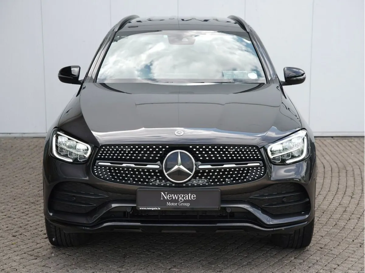 Mercedes-Benz GLC 300 de 4MAT 300 DE 4matic 5DR Au - Image 2