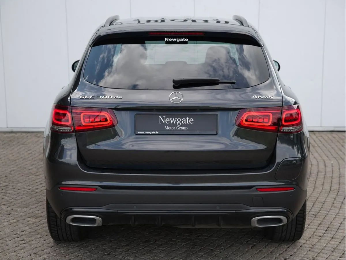 Mercedes-Benz GLC 300 de 4MAT 300 DE 4matic 5DR Au - Image 6