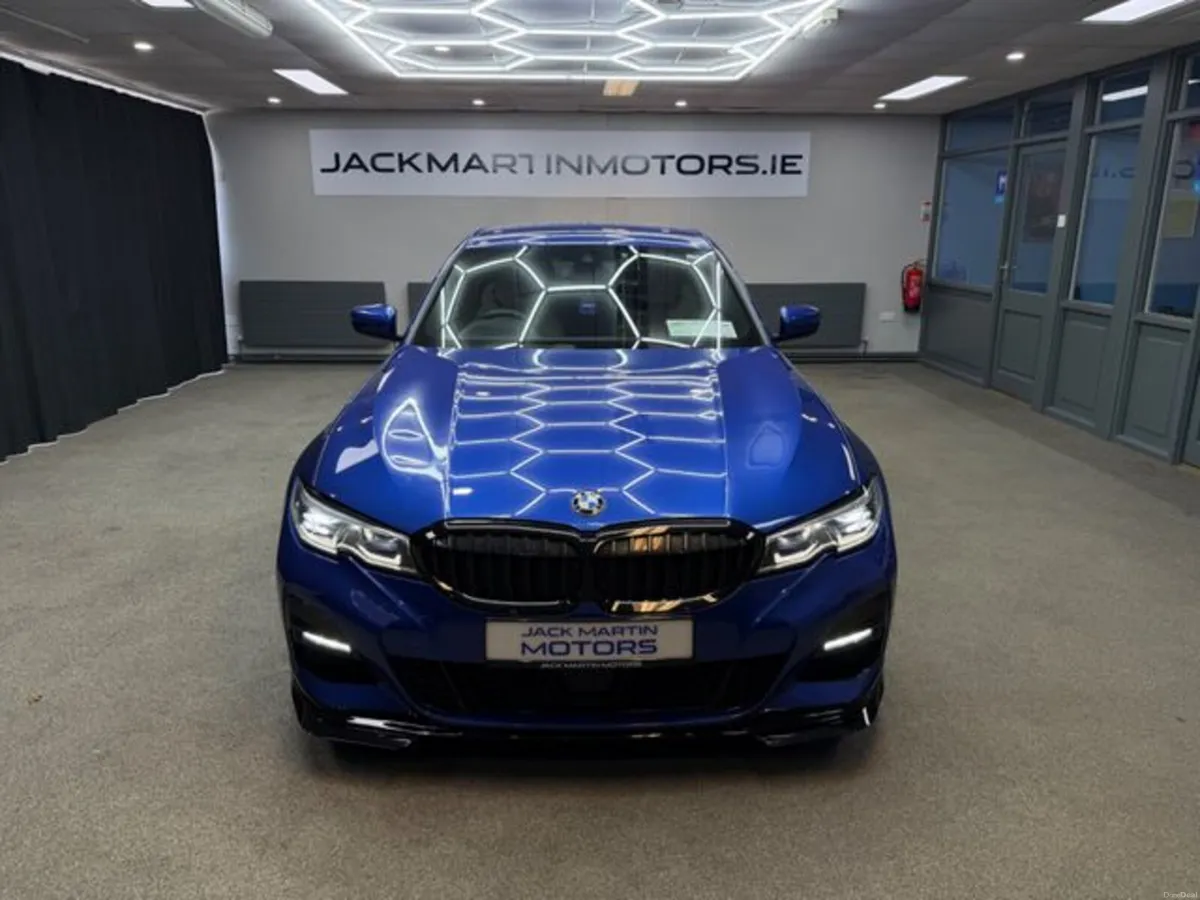 BMW 3-Series 320D M Sport Pro - Image 2