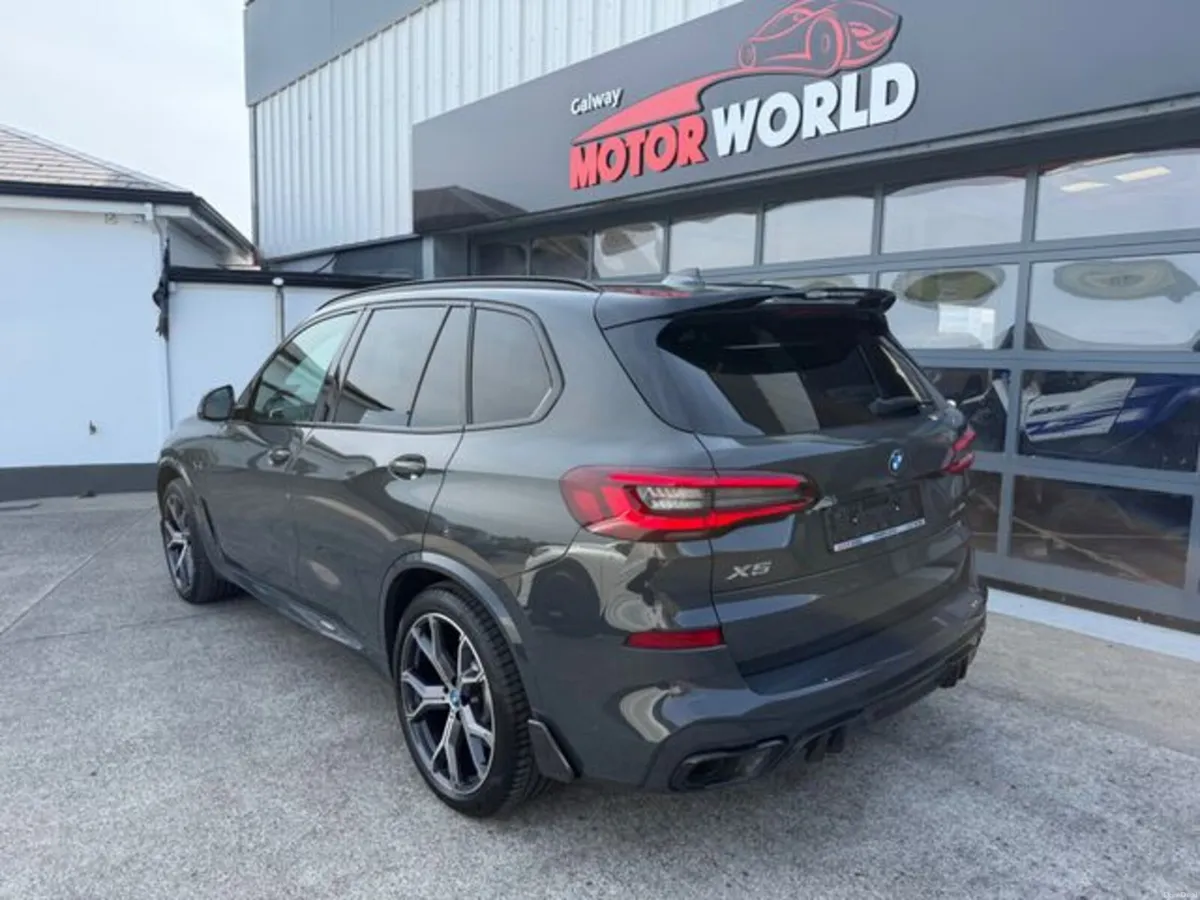 BMW X5 XDRIVE45E M SPORT PRO & TECH PLUS - Image 3