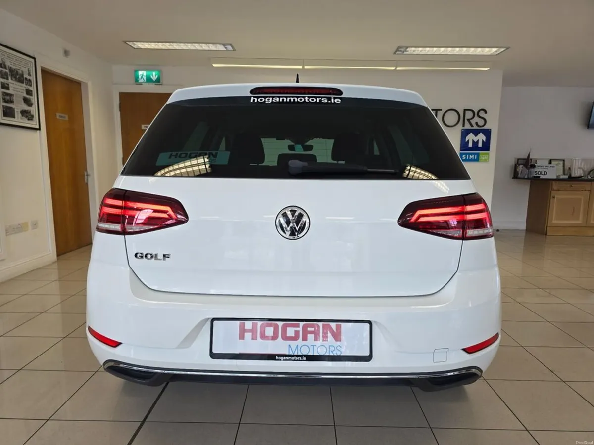 Volkswagen Golf 1.2 Comfortline 5Dr H/B Automatic - Image 5