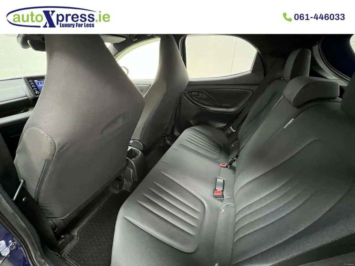 Toyota Yaris 1.0 - Image 4