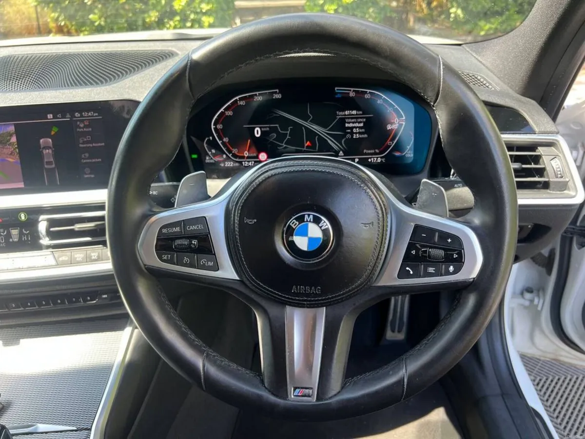 BMW 3-Series 320d M-SPORT // APPLE CARPLAY/ANDROID - Image 4