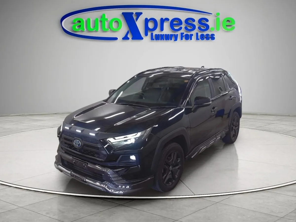Toyota RAV4 4WD HYBRID ADVENTURE, 360 camera - Image 5