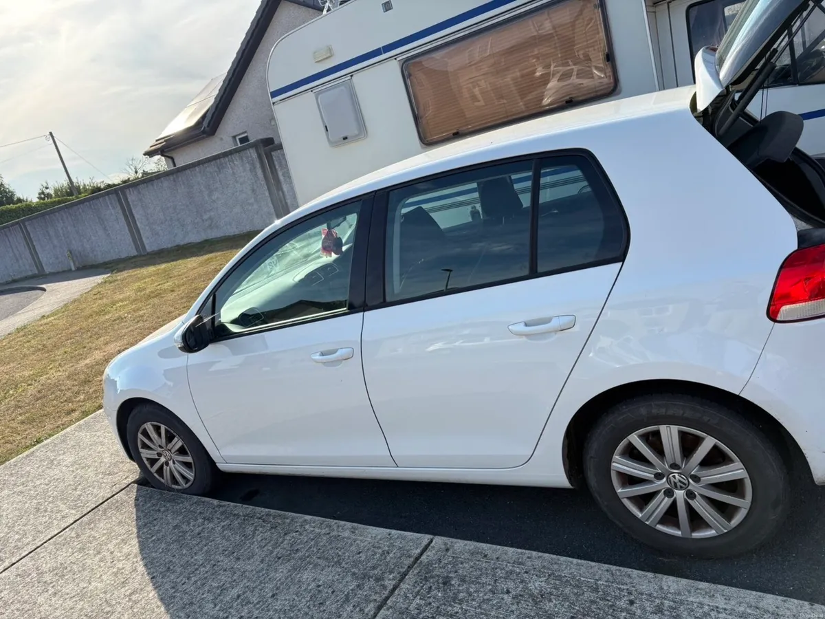 Golf TSI 1.2L Petrol ,Automatic - Image 2