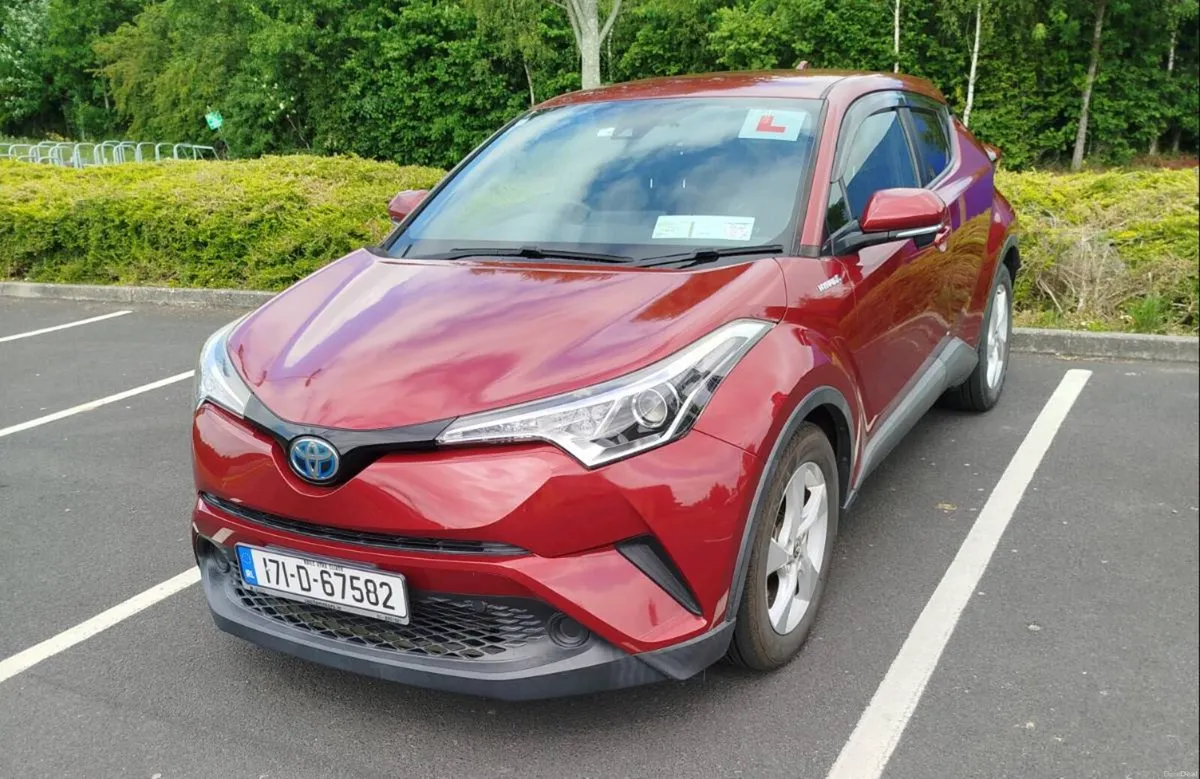 Toyota CHR 1.8 Hybrid 2017 - Image 1