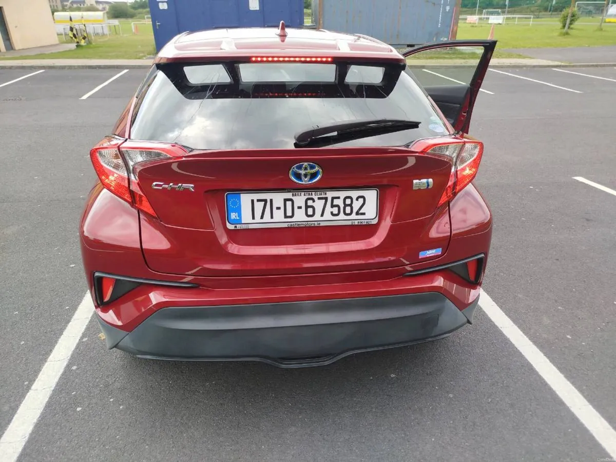 Toyota CHR 1.8 Hybrid 2017 - Image 5