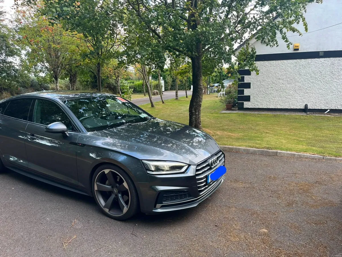 Audi A5 2017 - Image 2