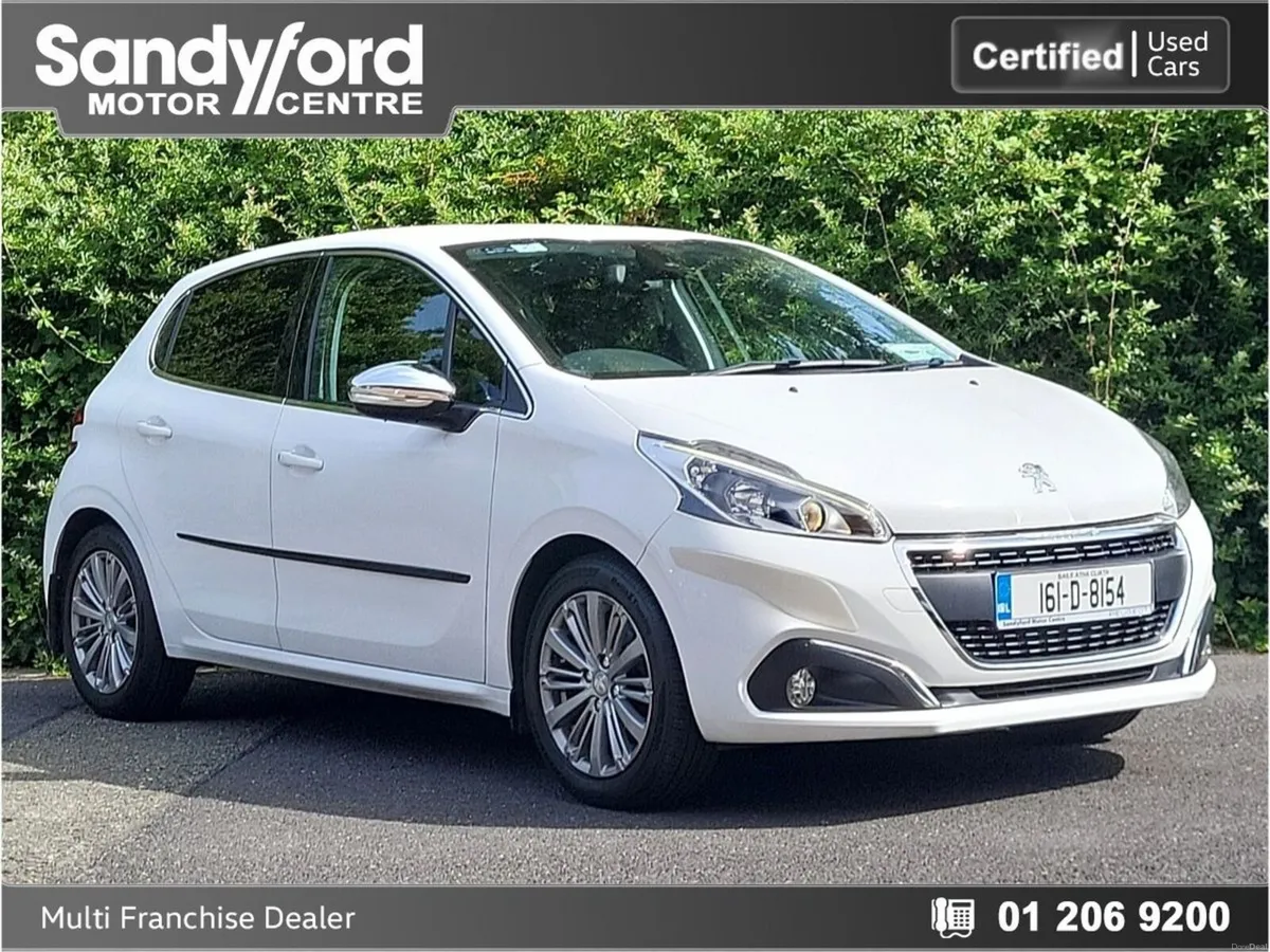 Peugeot 208 1.2 AUTO ALLURE Puretech**Low kms** - Image 1