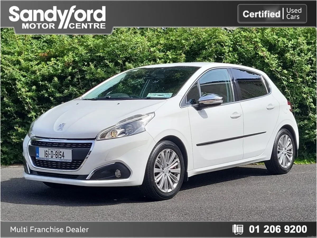 Peugeot 208 1.2 AUTO ALLURE Puretech**Low kms** - Image 3