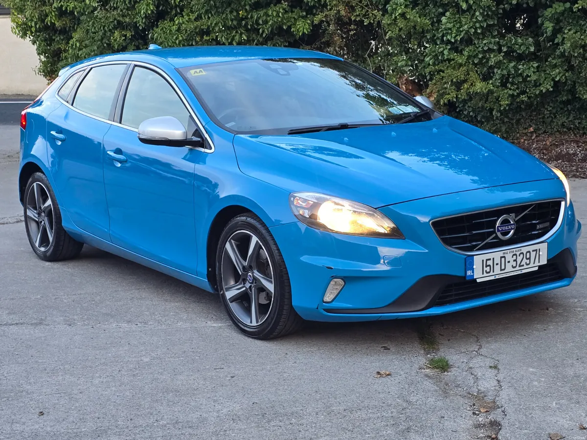 Volvo V40 2015 R design turbo diesel ⛽️ €6990 - Image 6