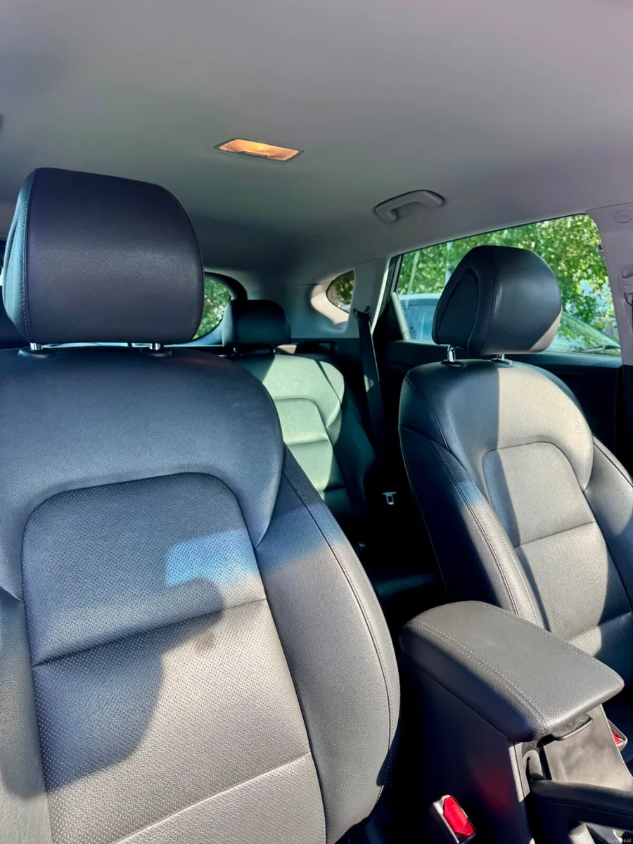 Hyundai Tucson 2016 Premium Model top spec - Image 4
