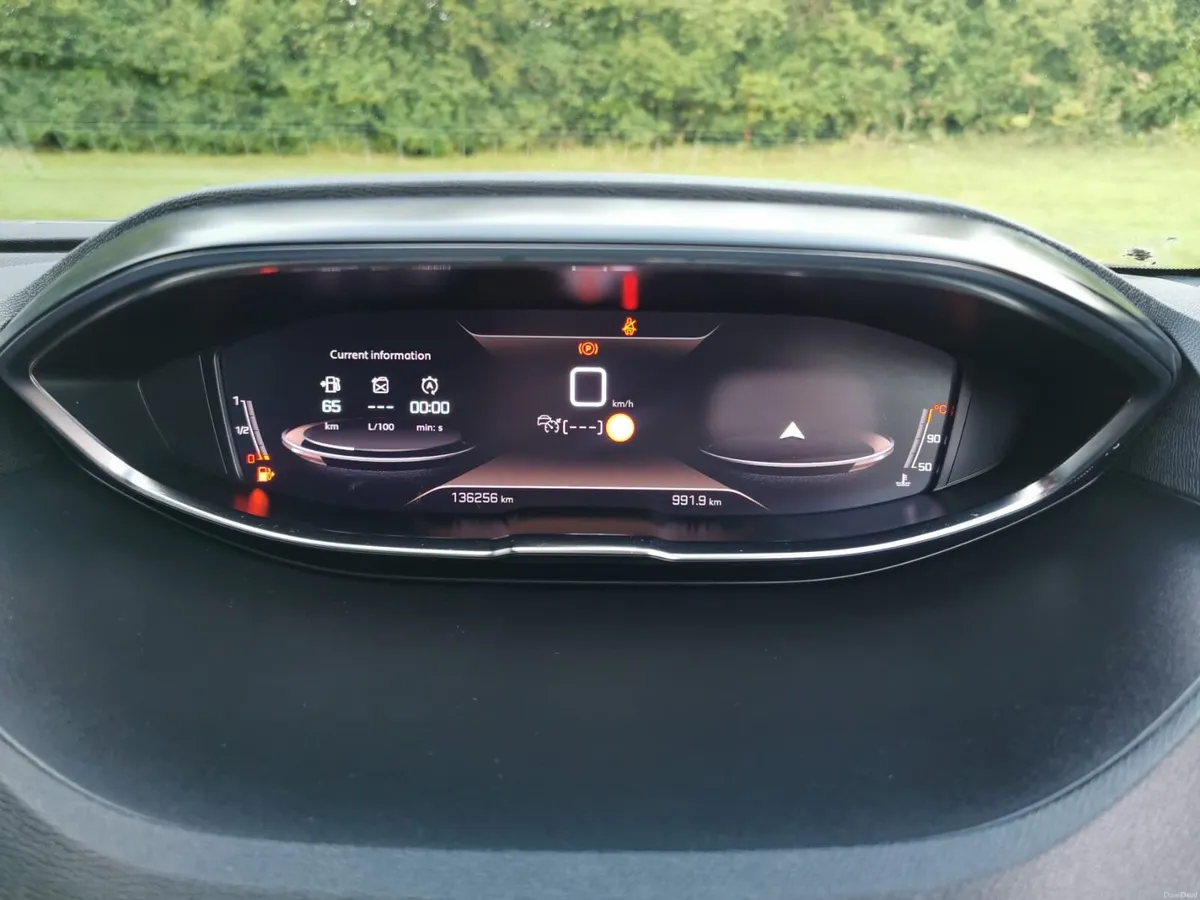 Peugeot 5008 GT ( price dropped ) - Image 5