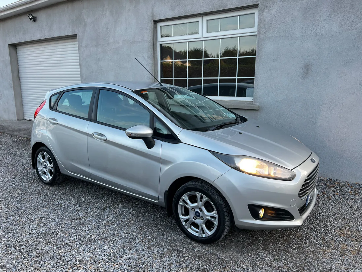 2013 Ford Fiesta 1.25L Zetec - Image 3