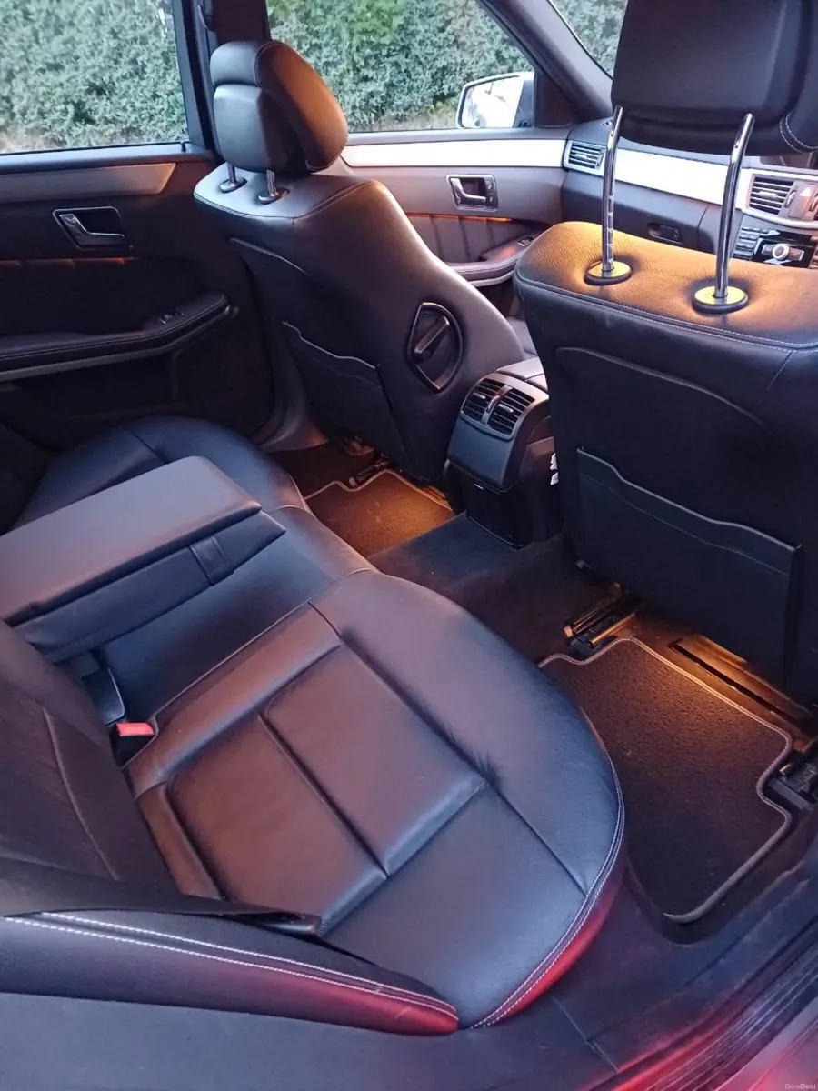 Fresh Test! Mercedes E250 Sports Saloon. - Image 6