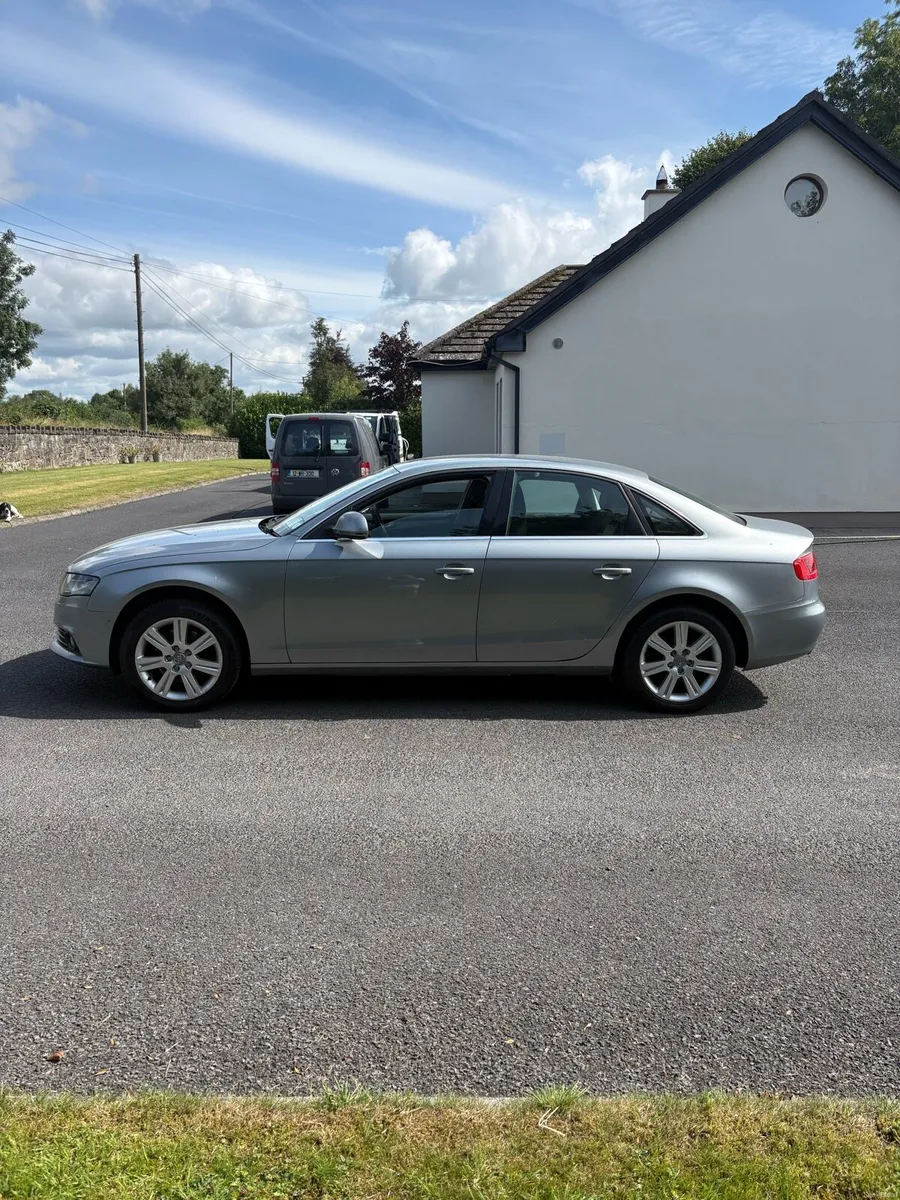 2009 Audi A4 - Image 4