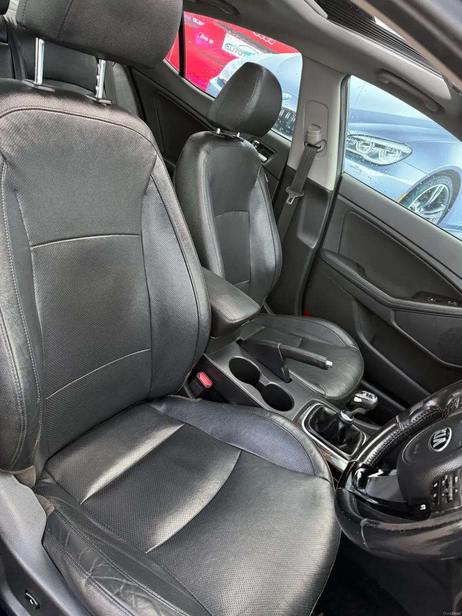 KIA OPTIMA  TAX/NCT 8/27 - Image 5
