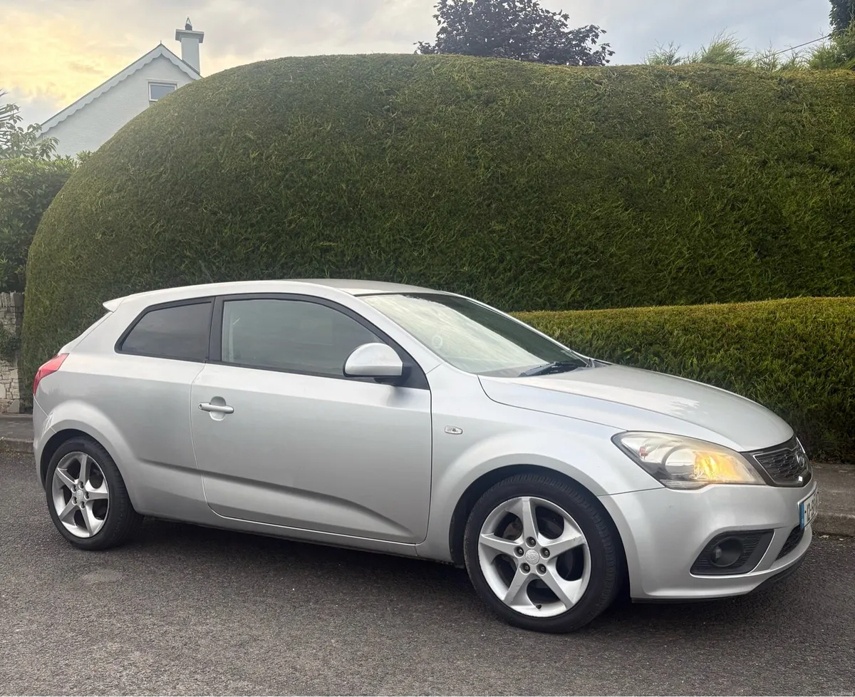 Kia Pro Ceed 1.6 Crdi - Image 1