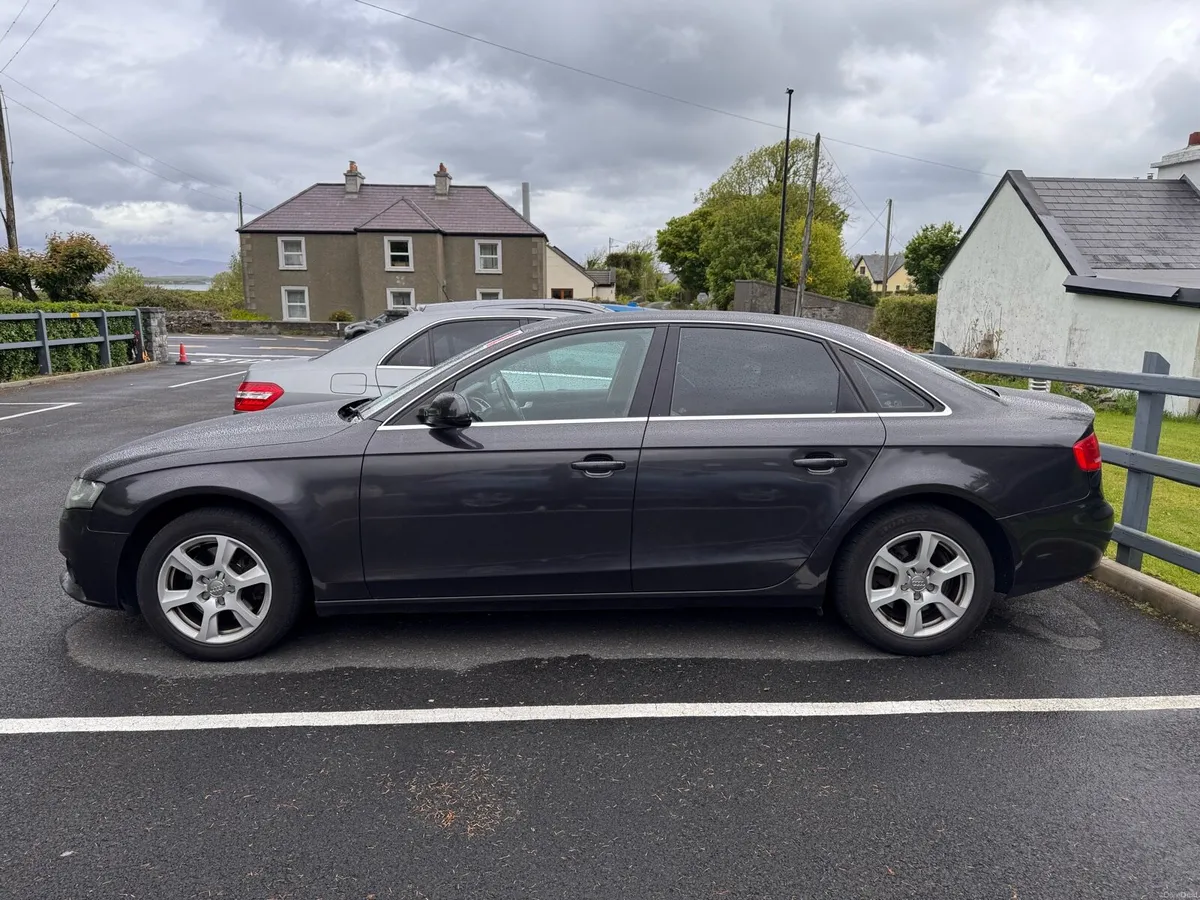 Audi A4 B8 / 238,000km / 2.0L TDI / NCT: 07/26 - Image 2
