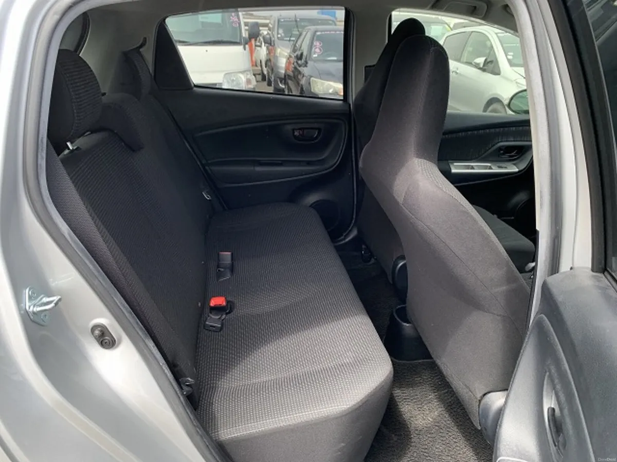 2017 Toyota Vitz 1.0 Petrol Automatic - Image 5