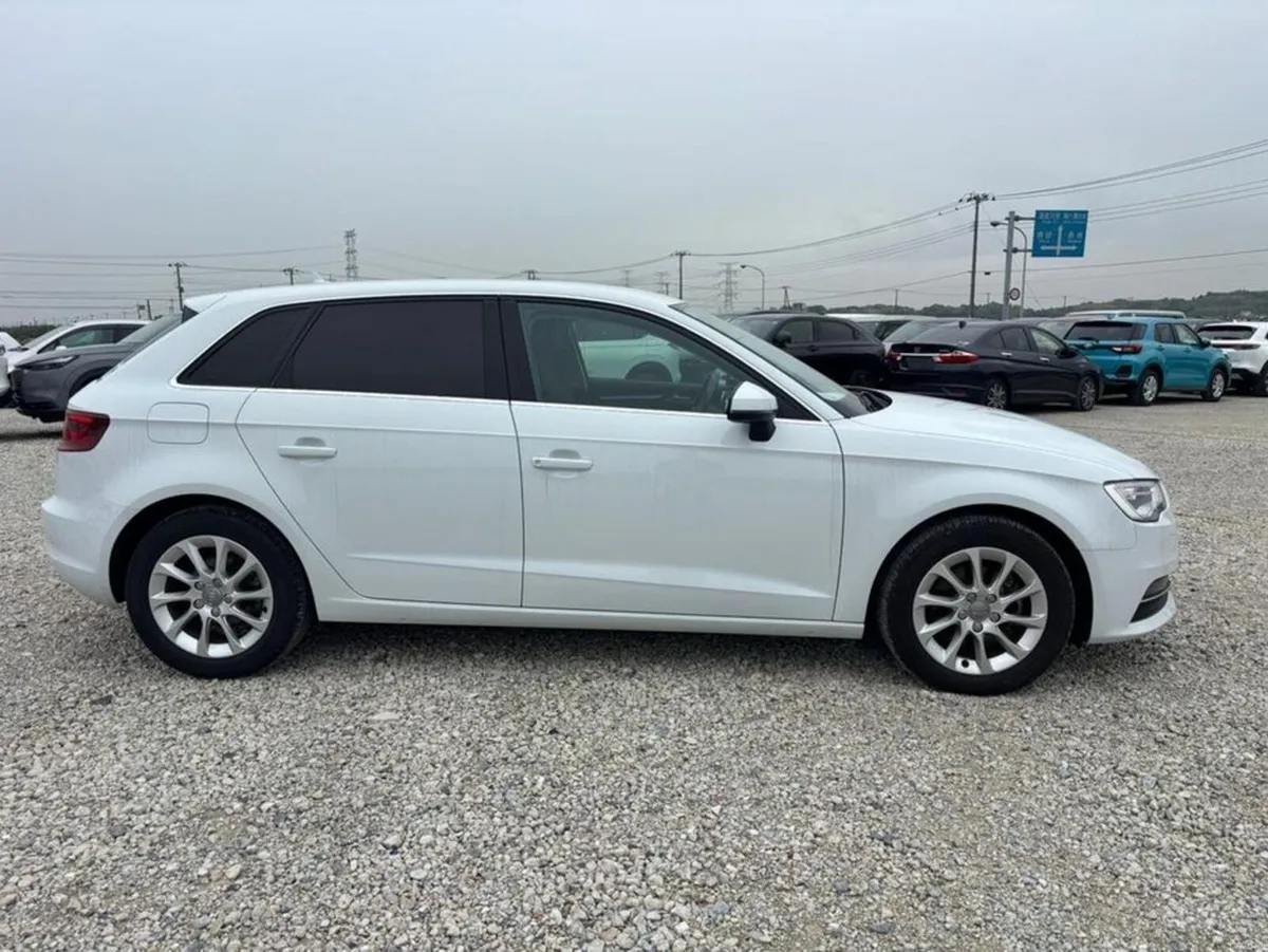 Audi A3 Sportback 1.4 TFSI - Image 2
