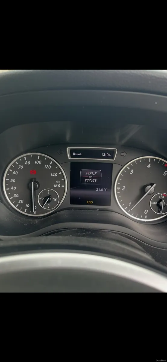 Mercedes 180 D Sport class B - Image 6