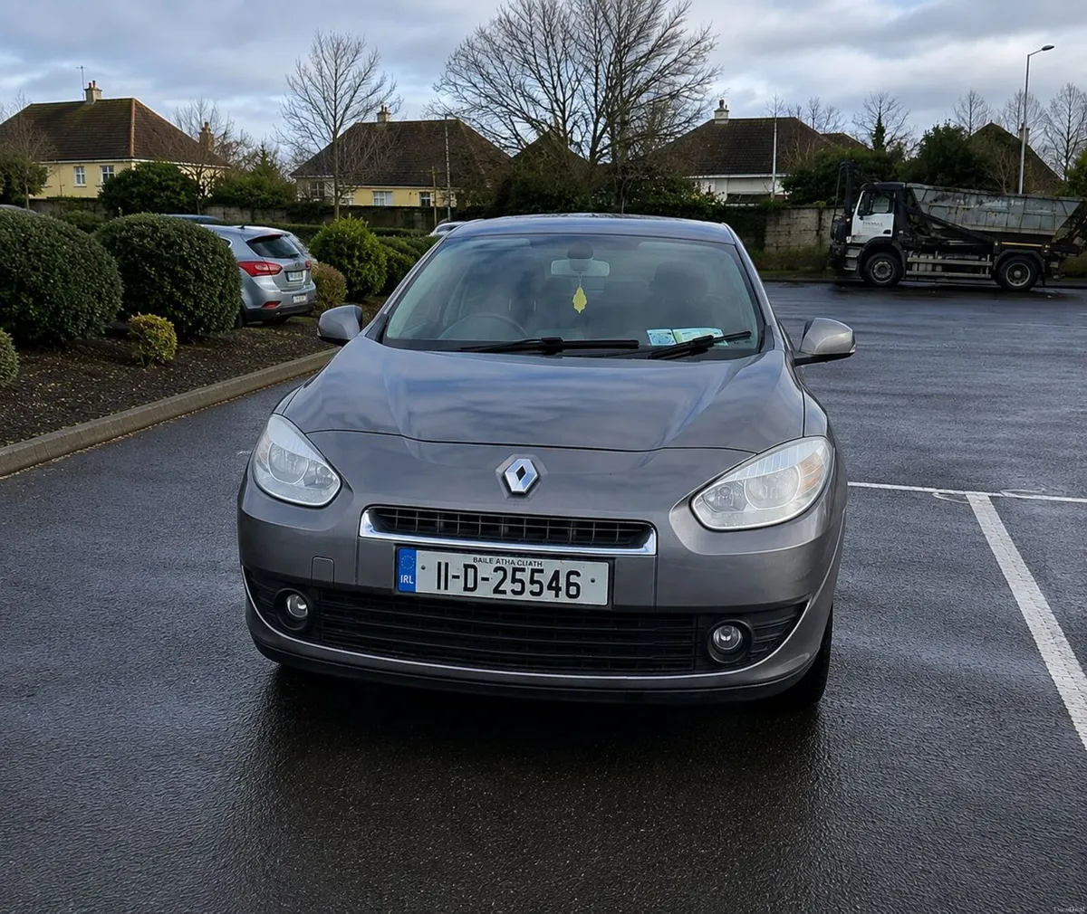 Renault Fluence 2011 - Image 1