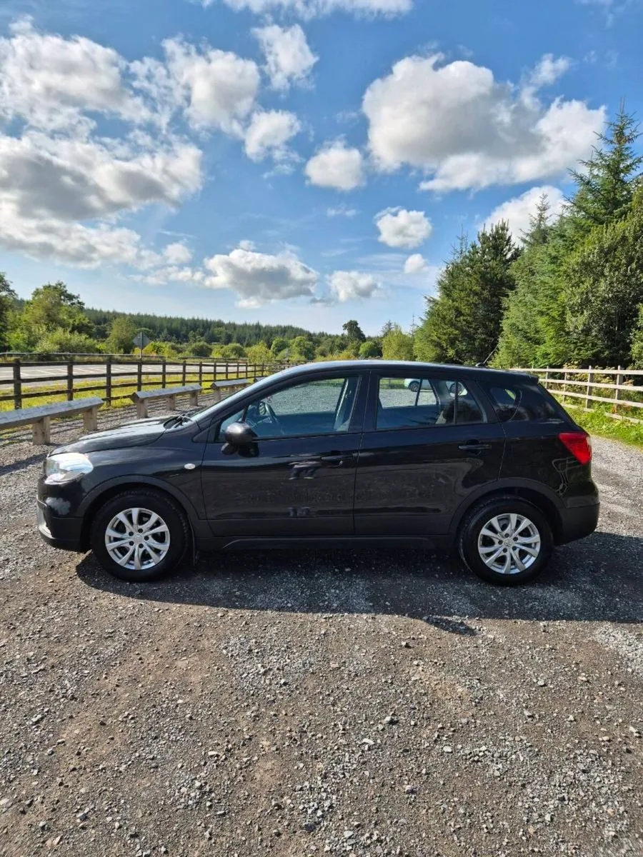 Used 2018 (182) Suzuki SX4 - Image 5