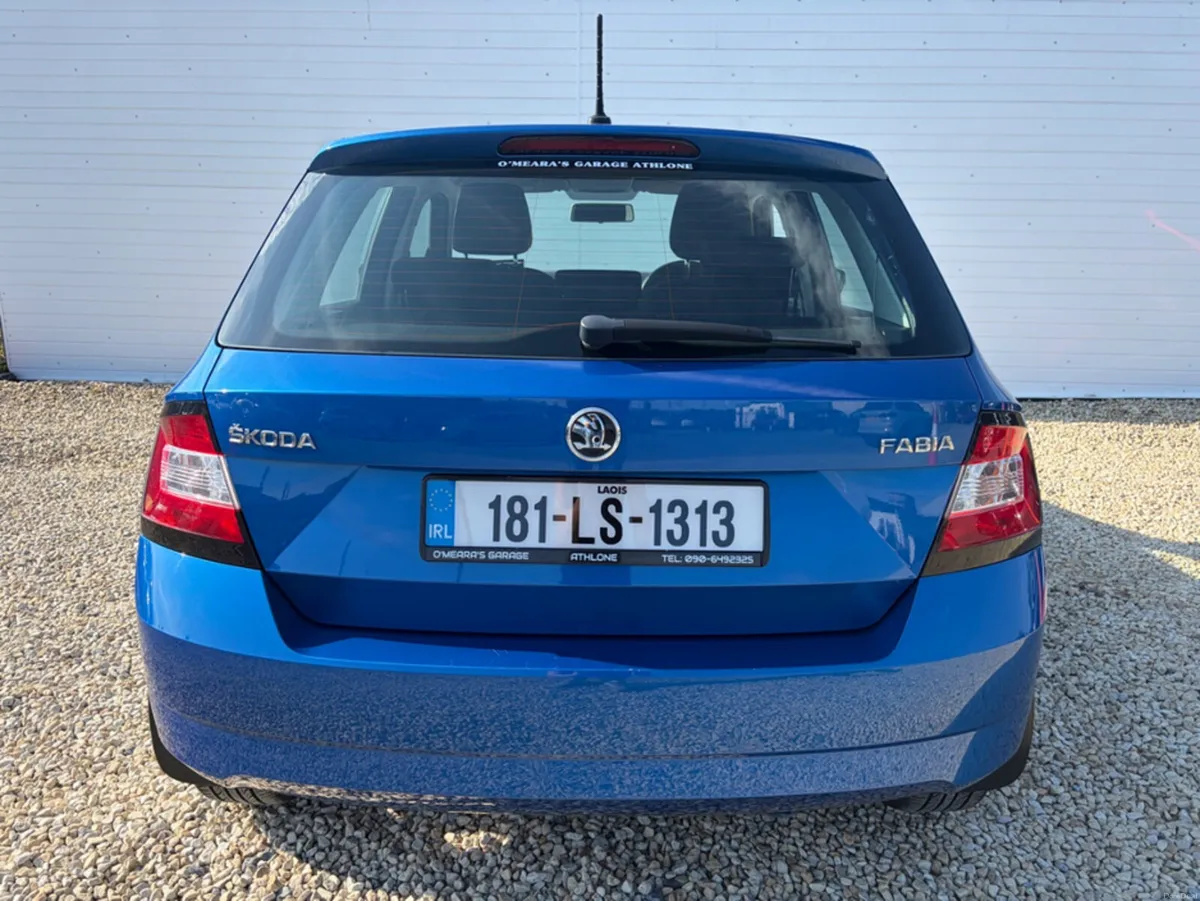 Skoda Fabia AMBITION 1.0 MPI 60HP 4DR - Image 6