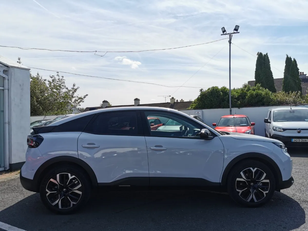 Citroen C4 MAX 54KWH 156HP 4DR AUTO - Image 3