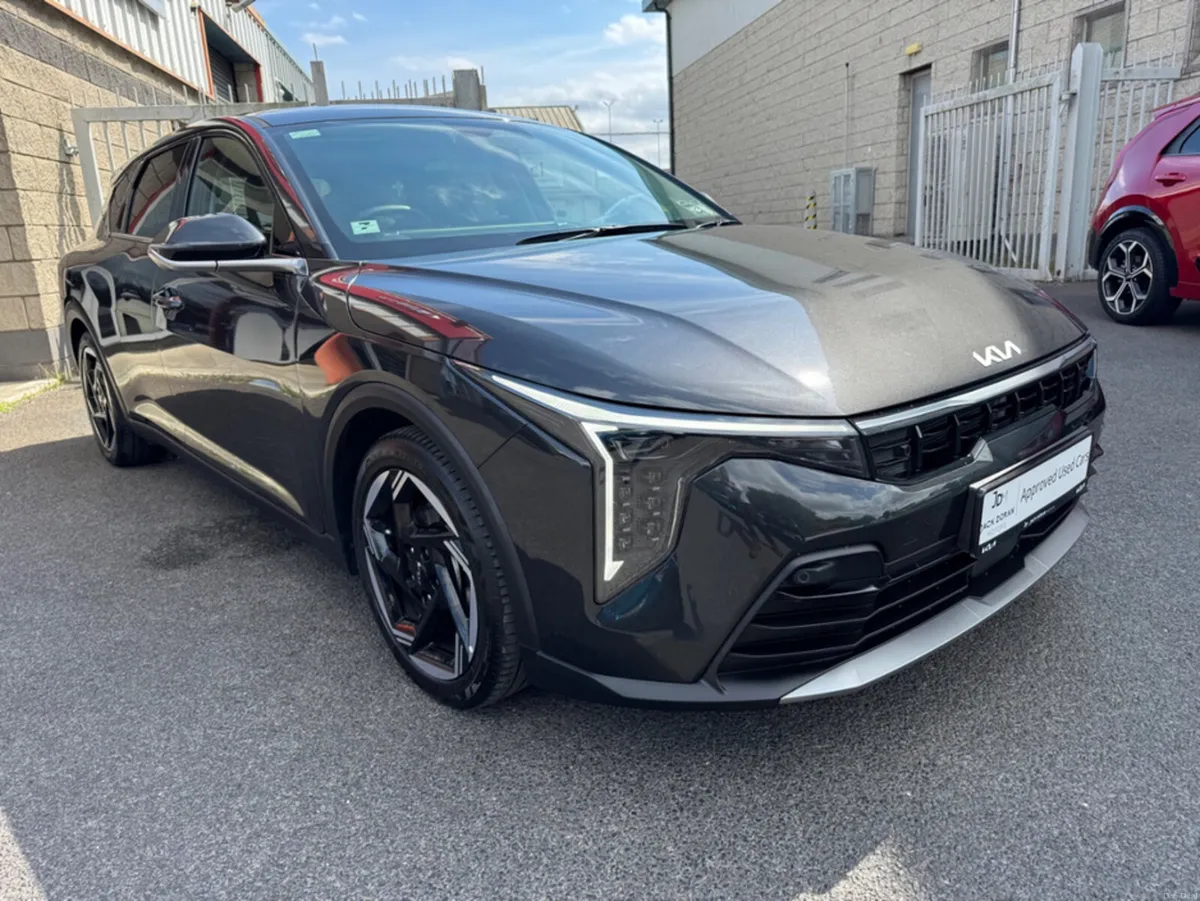 Kia K4 5HB MHEV K3 - Image 3