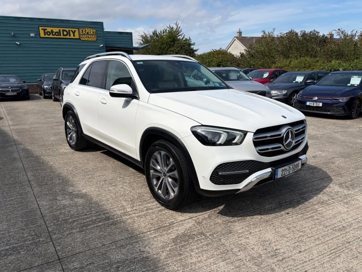 Mercedes-Benz GLE GLE300 D 4MATIC 7 SEAT AUTO - Image 2