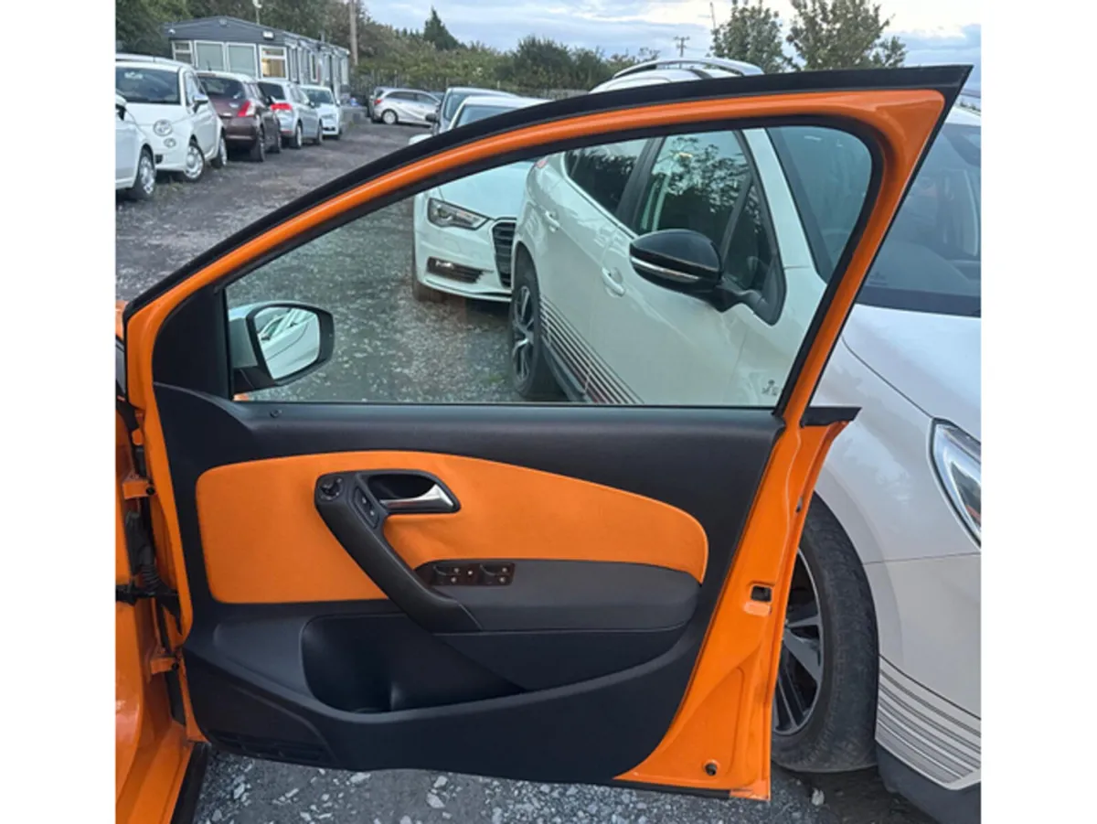 Volkswagen Polo Cross 1.2 Petrol Automatic (6647) - Image 5