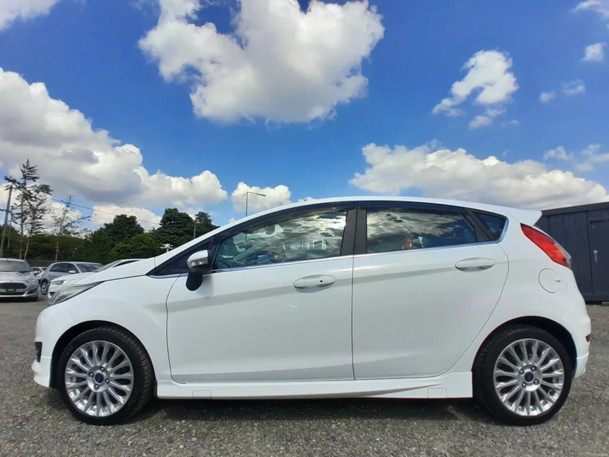 Ford Fiesta 1.0L EcoBoost Petrol Automatic - Low m - Image 5