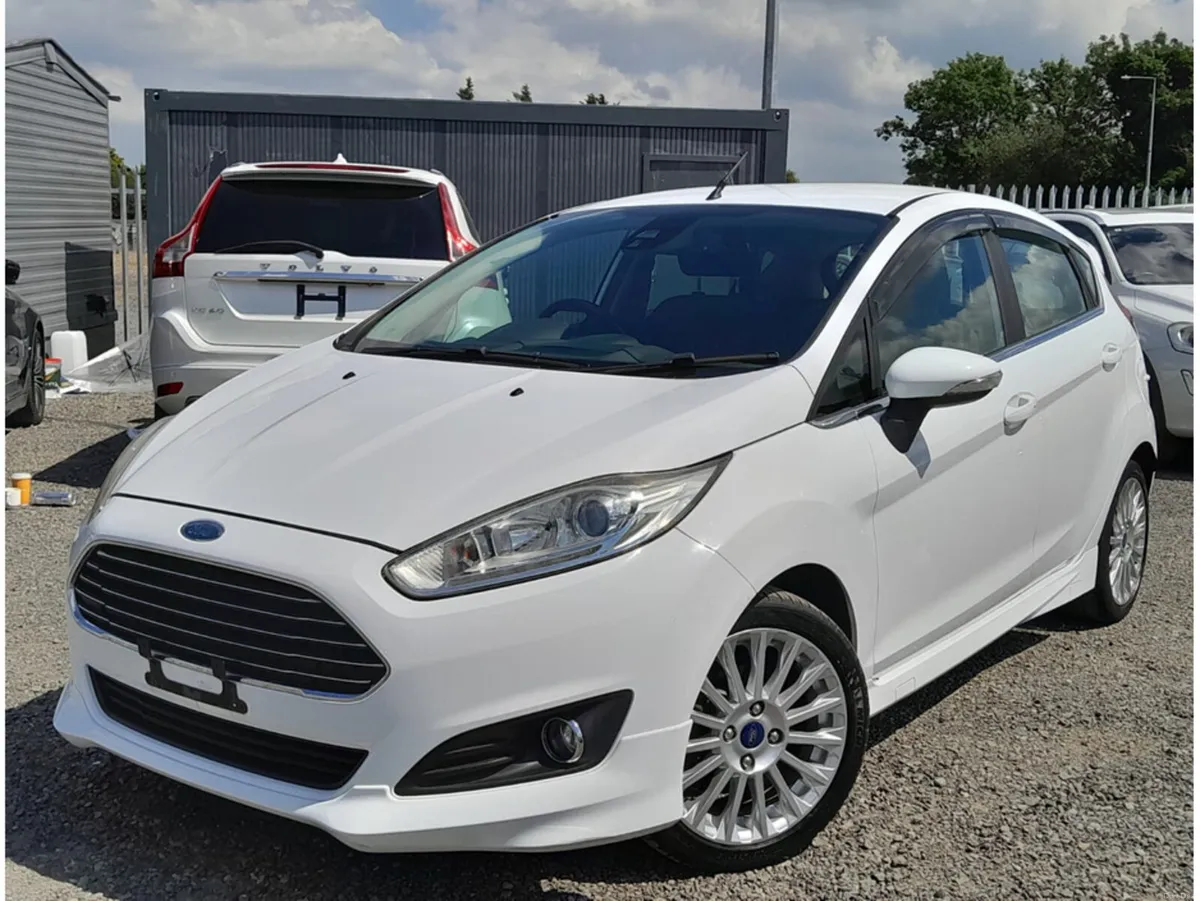 Ford Fiesta 1.0L EcoBoost Petrol Automatic - Low m - Image 3
