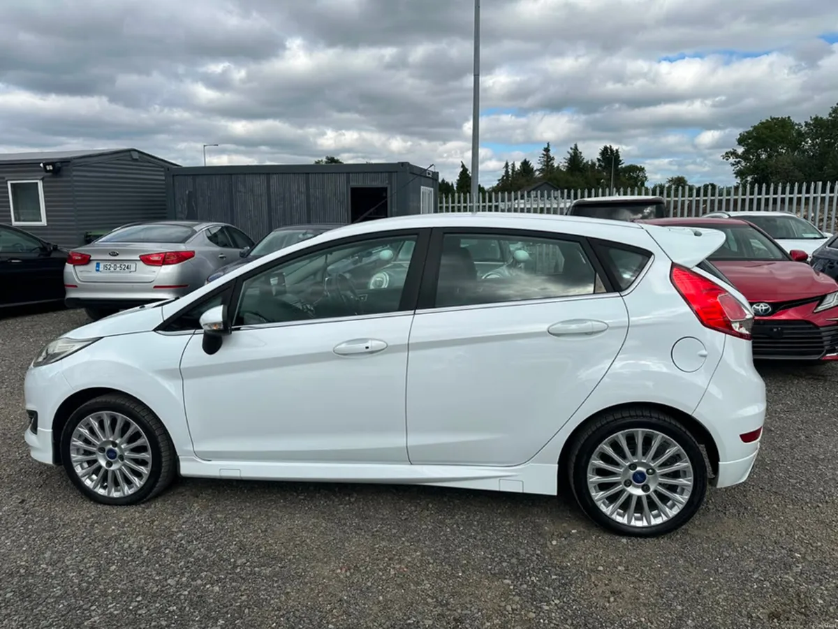 Ford Fiesta 1.0L Automatic Petrol ECO BOOST - Low - Image 5
