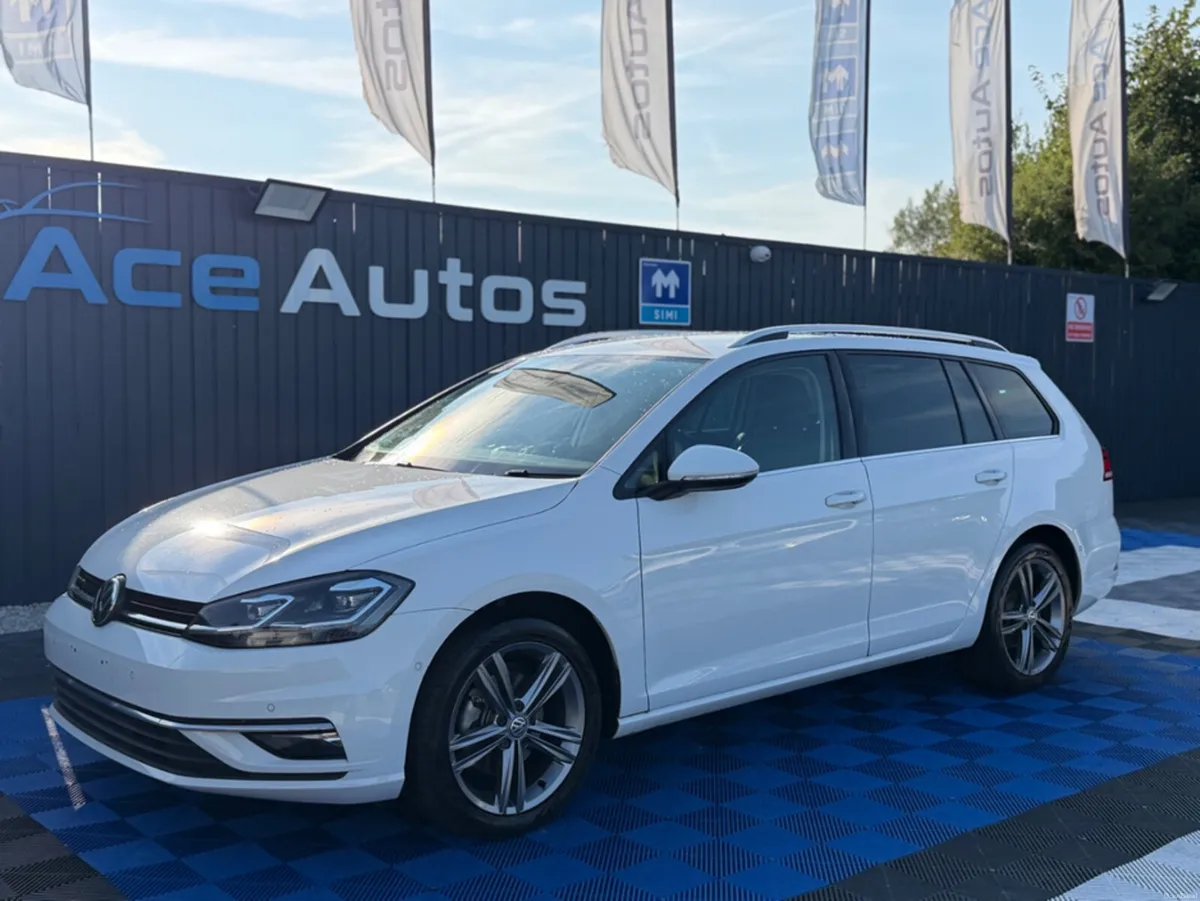 Volkswagen Golf HIGHLINE PREMIUM - 2.0L DIESEL - A - Image 3