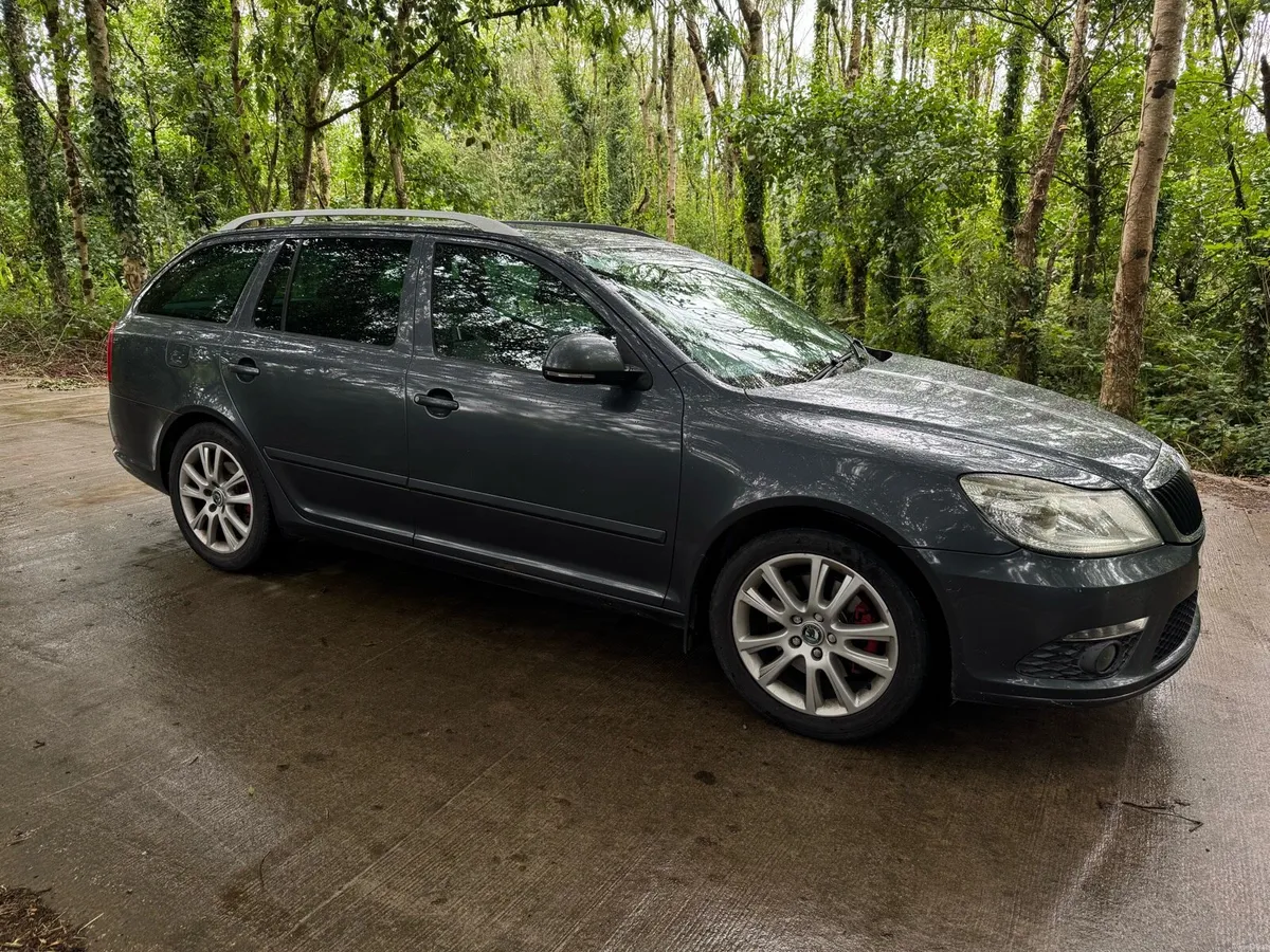 Skoda Octavia vRS Estate 2010 | 2.0 TDI | 170 BHP - Image 3