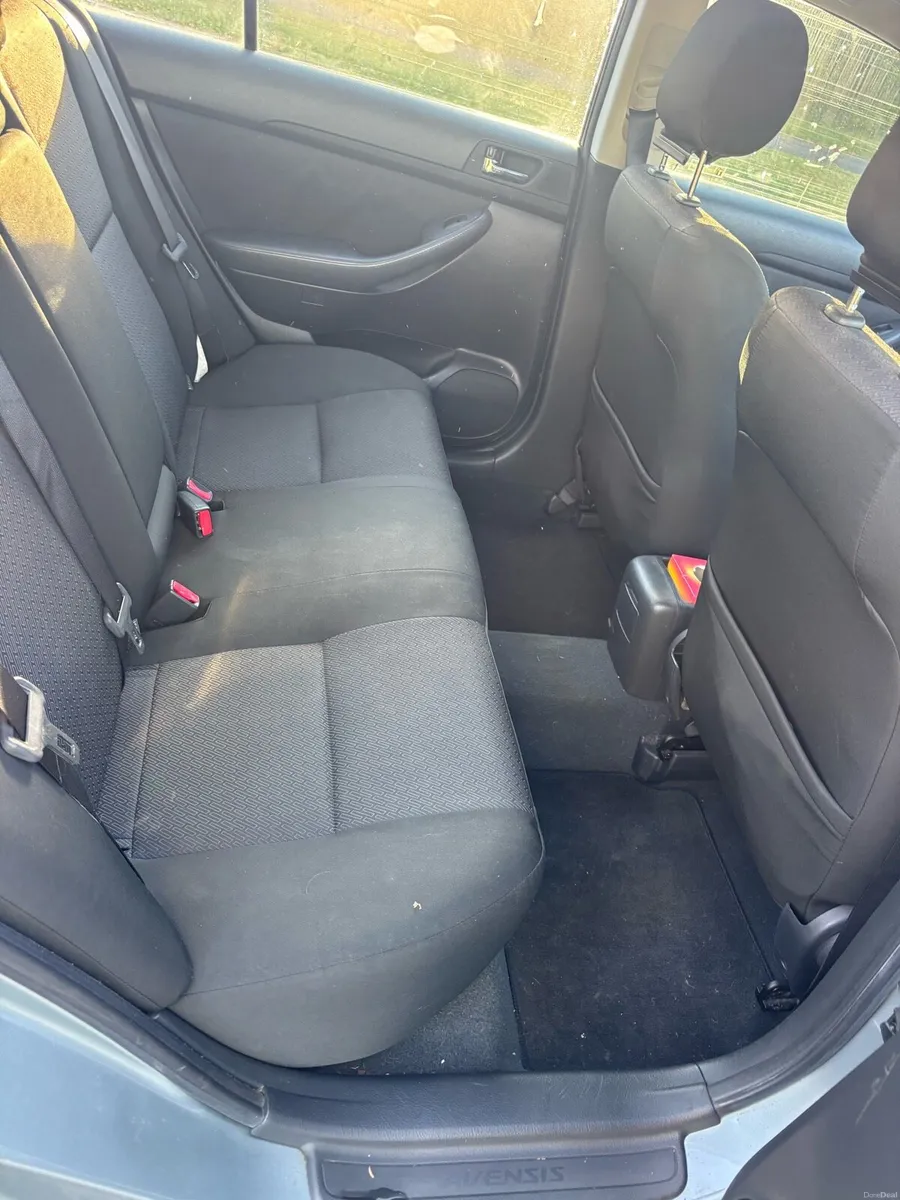Car - Image 6