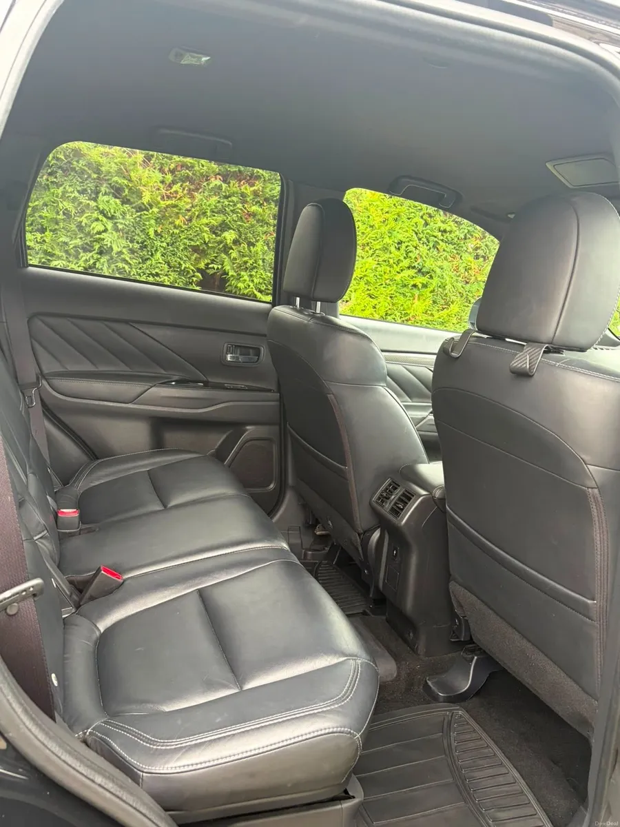 Mitsubishi Outlander 2019 - Image 4