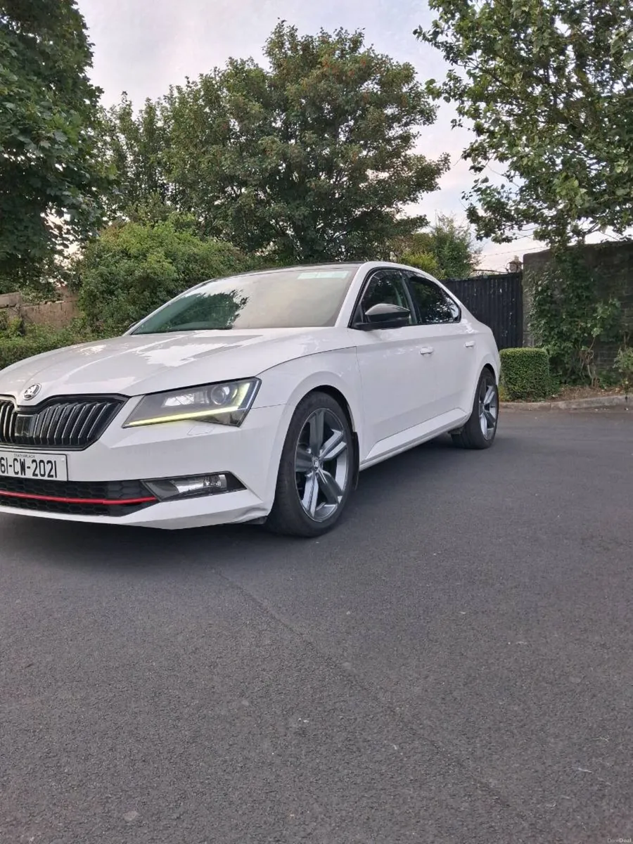 2016 skoda superb automatic - Image 3