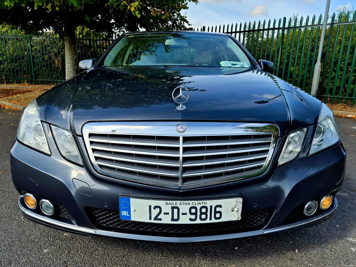 2012 MERCEDES BENZ E200 CDI AUTOMATIC - Image 4