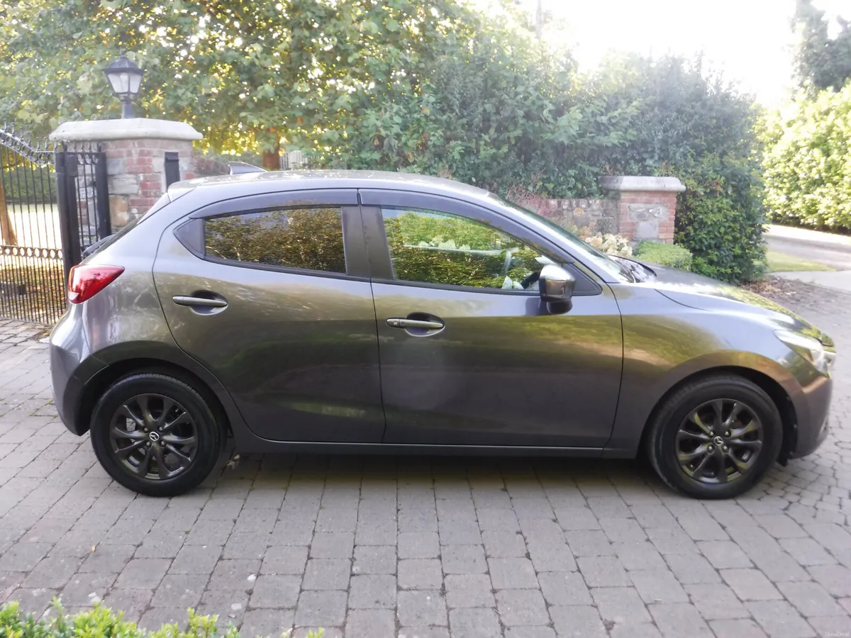 MAZDA DEMIO 1.3 AUTO HIGH SPEC LOW MILEAGE - Image 2