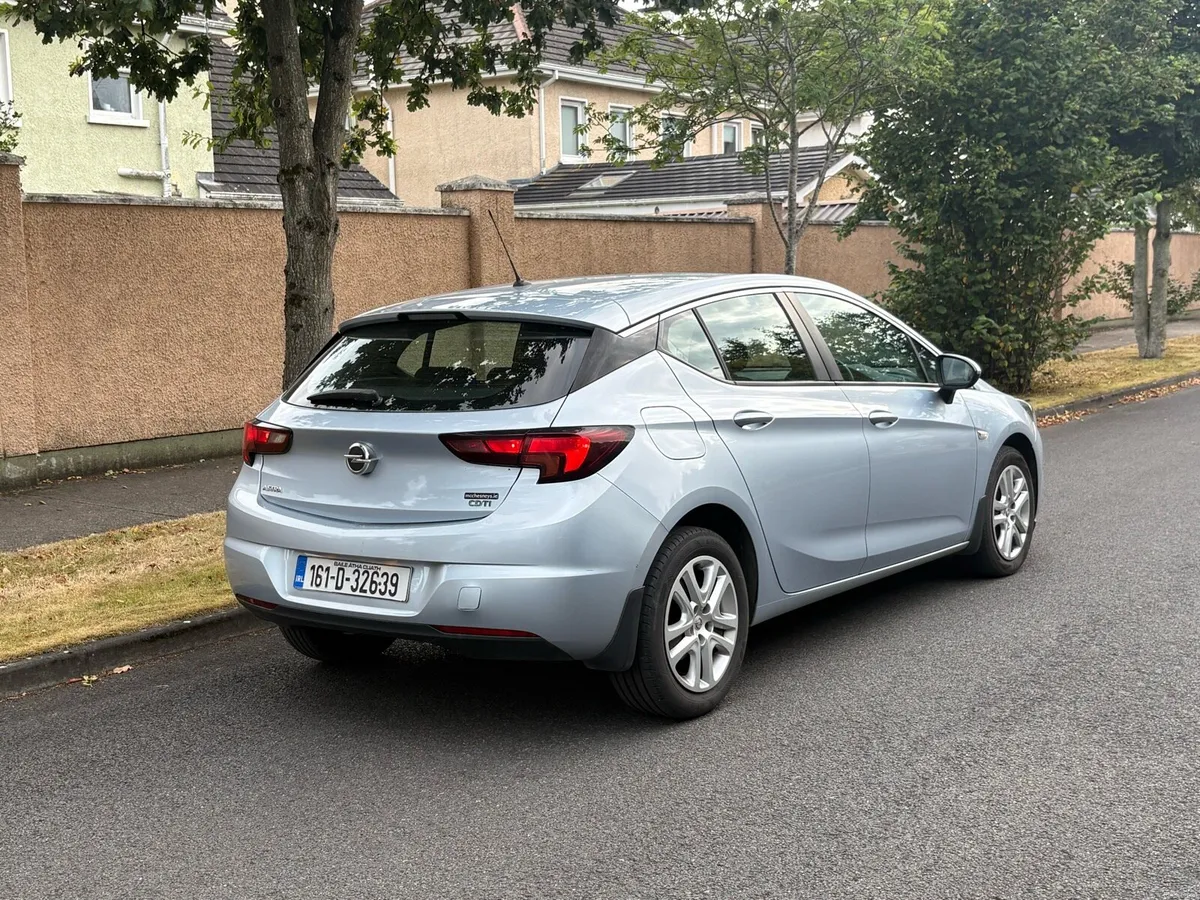 2016 Opel Astra 1.6 diesel new nct 07/27 - Image 5