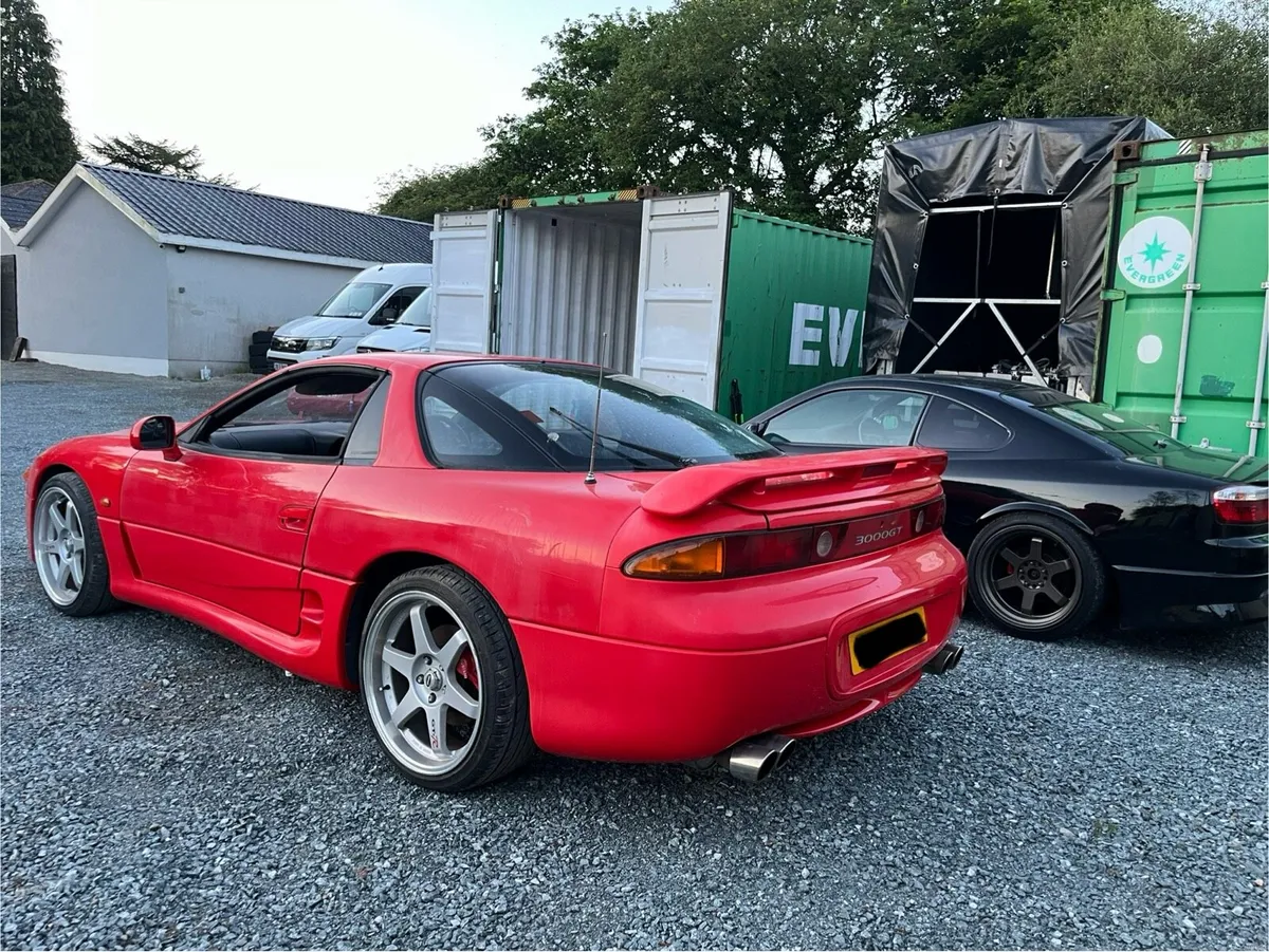 Mitsubishi 3000GT - Image 5