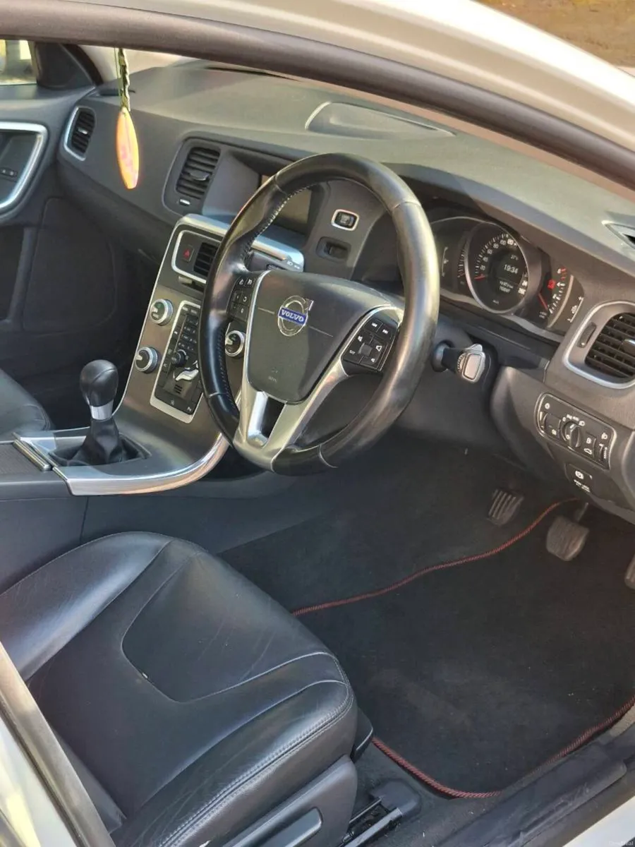 2015 Volvo S60 1.6 D2 SE - Image 5